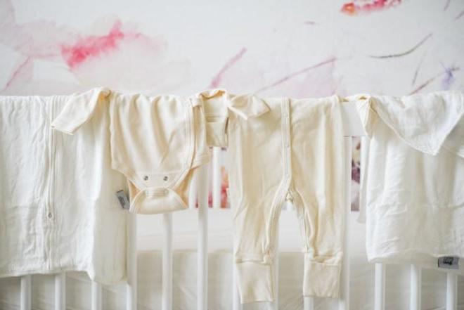how I'm choosing safer baby products clothing on the crib