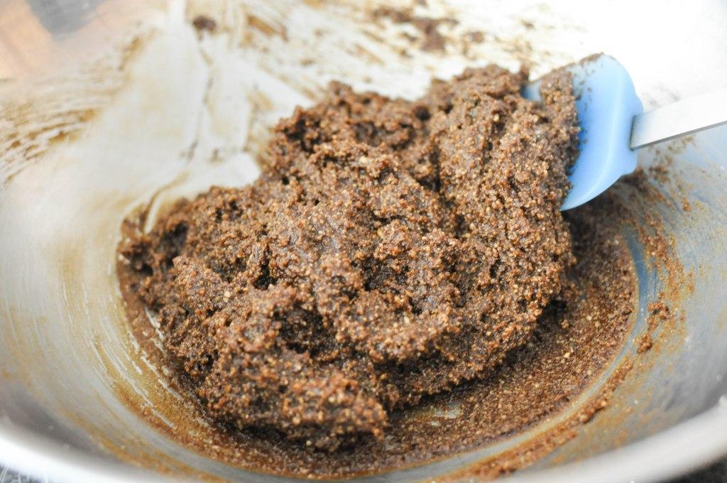 Lebkuchenteig verrühren