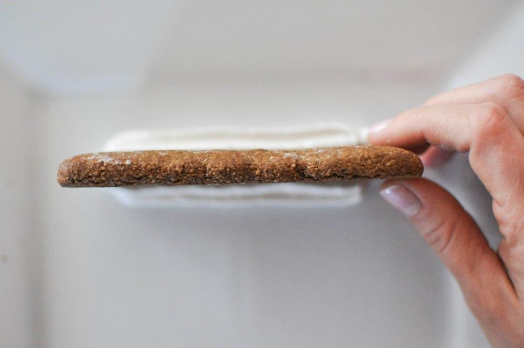 Zweite Wand anbringen und verkleben